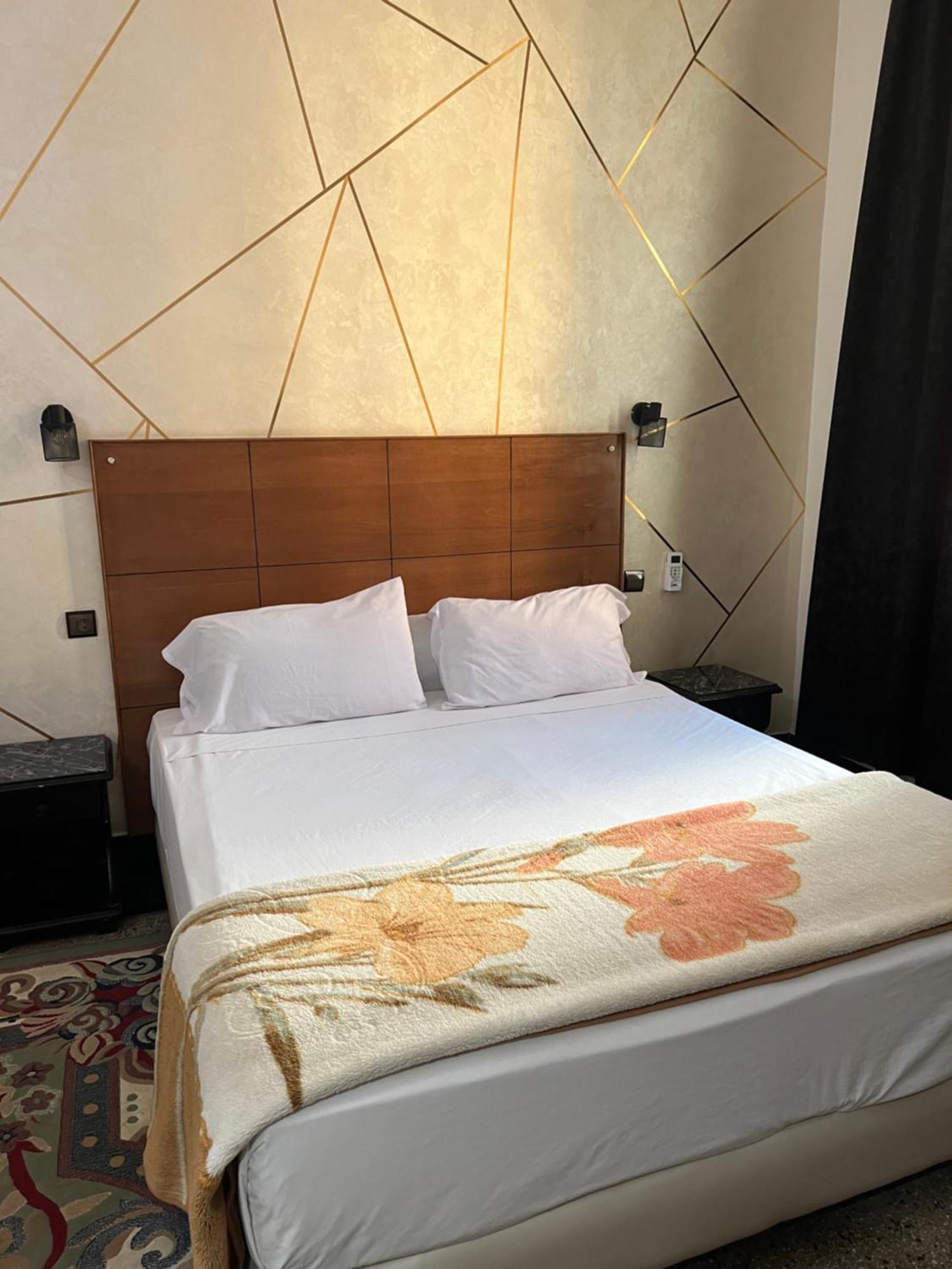 Amor Hotel Hotel