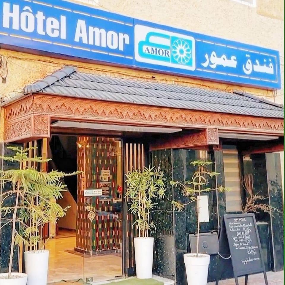Amor Hotel 2*